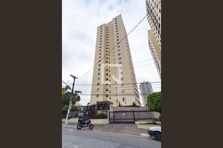 Apartamento à venda com 72m², 3 quartos e 1 vaga Apartamento à venda com 72m², 3 quartos e 1 vagaFachada