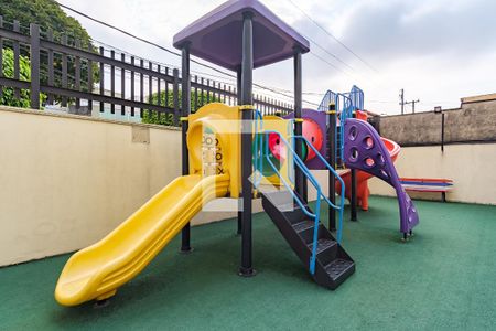Apartamento à venda com 72m², 3 quartos e 1 vaga Apartamento à venda com 72m², 3 quartos e 1 vagaÁrea comum - Playground