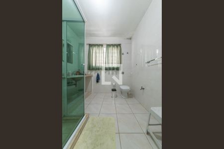 Casa à venda com 275m², 3 quartos e sem vaga Casa à venda com 275m², 3 quartos e sem vagaBanheiro Social