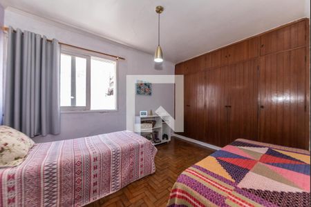 Casa à venda com 275m², 3 quartos e sem vaga Casa à venda com 275m², 3 quartos e sem vagaQuarto 1