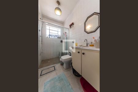 Casa à venda com 275m², 3 quartos e sem vaga Casa à venda com 275m², 3 quartos e sem vagaBanheiro da Suíte