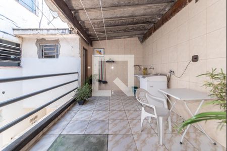 Casa à venda com 275m², 3 quartos e sem vaga Casa à venda com 275m², 3 quartos e sem vagaLavanderia