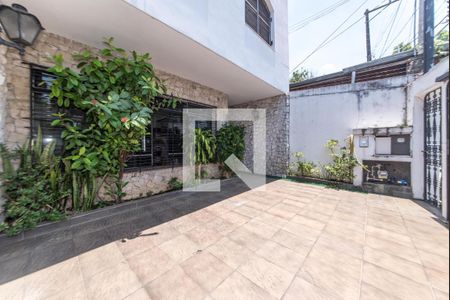 Casa à venda com 275m², 3 quartos e sem vaga Casa à venda com 275m², 3 quartos e sem vagaGaragem