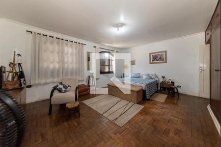 Casa à venda com 275m², 3 quartos e sem vaga Casa à venda com 275m², 3 quartos e sem vagaSuíte