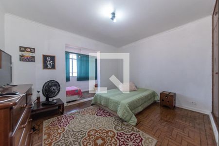 Casa à venda com 275m², 3 quartos e sem vaga Casa à venda com 275m², 3 quartos e sem vagaQuarto 2