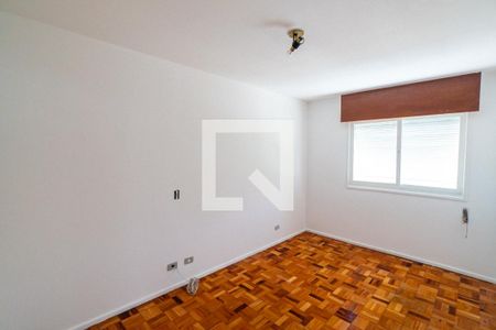 Quarto 1 de apartamento para alugar com 2 quartos, 78m² em Jardim Aeroporto, São Paulo