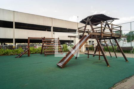 Apartamento à venda com 33m², 1 quarto e 1 vagaÁrea comum