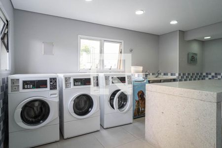 Apartamento à venda com 33m², 1 quarto e 1 vagaÁrea comum