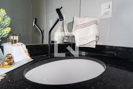 Apartamento para alugar com 51m², 2 quartos e 1 vaga Apartamento para alugar com 51m², 2 quartos e 1 vagaBanheiro Social Detalhe