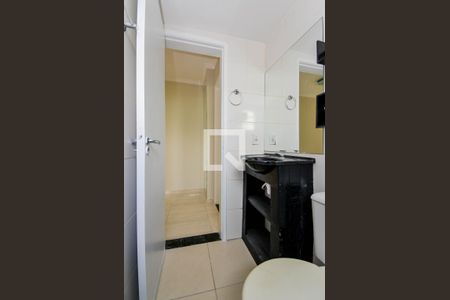 Apartamento para alugar com 45m², 2 quartos e 1 vaga Apartamento para alugar com 45m², 2 quartos e 1 vagaBanheiro