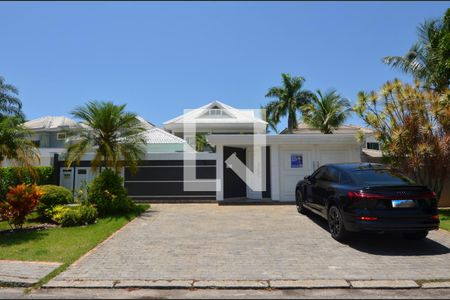 Casa de condomínio à venda com 431m², 6 quartos e 6 vagasFachada