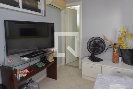 Casa de condomínio à venda com 431m², 6 quartos e 6 vagasQuarto de Serviço