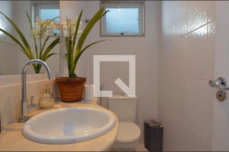 Lavabo de casa de condomínio à venda com 6 quartos, 431m² em Barra da Tijuca, Rio de Janeiro