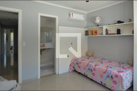 Casa de condomínio à venda com 431m², 6 quartos e 6 vagasSuite 4