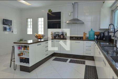 Casa de condomínio à venda com 431m², 6 quartos e 6 vagasCozinha