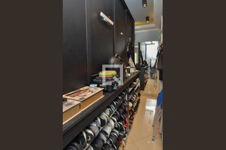 Casa de condomínio à venda com 431m², 6 quartos e 6 vagasCloset da suíte 1