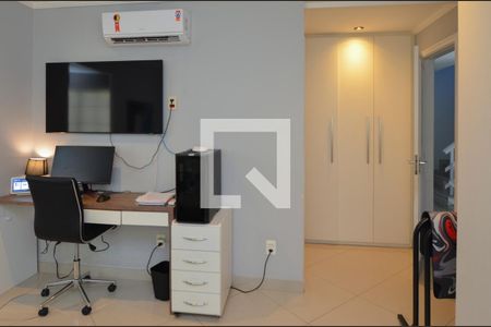 Casa de condomínio à venda com 431m², 6 quartos e 6 vagasSuite 3