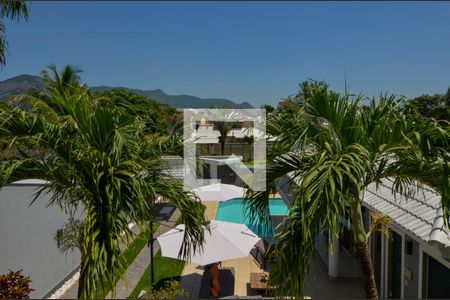 Casa de condomínio à venda com 431m², 6 quartos e 6 vagasVaranda da suite