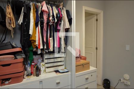 Casa de condomínio à venda com 431m², 6 quartos e 6 vagasCloset da suíte 1