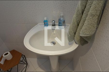 Casa de condomínio à venda com 431m², 6 quartos e 6 vagasLavabo 2