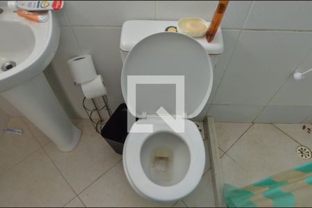 Casa de condomínio à venda com 431m², 6 quartos e 6 vagasBanheiro de Serviço