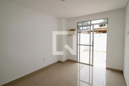 Sala de apartamento à venda com 3 quartos, 110m² em São João Batista, Belo Horizonte