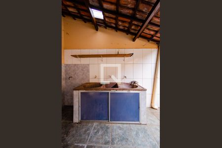 Casa para alugar com 120m², 3 quartos e 1 vagaÁrea de serviço