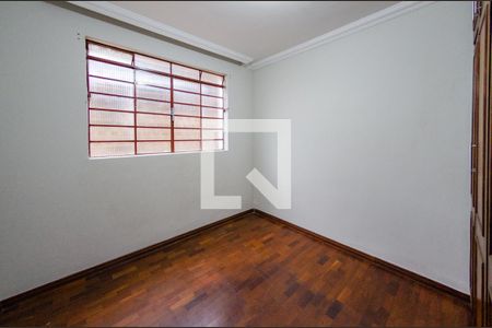 Quarto 1 de casa para alugar com 3 quartos, 120m² em Padre Eustáquio, Belo Horizonte