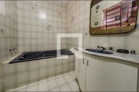 Casa para alugar com 120m², 3 quartos e 1 vagaBanheiro