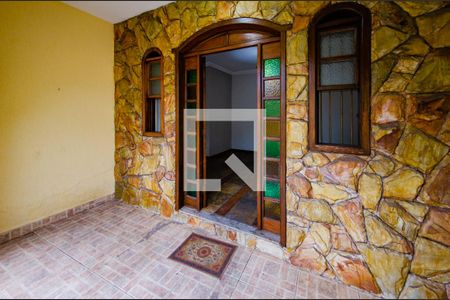 Casa para alugar com 120m², 3 quartos e 1 vagaÁraa