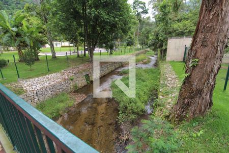 Apartamento para alugar com 90m², 3 quartos e 1 vagaRio entre o condomínio e o clube 