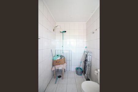 Banheiro Social 1 de casa à venda com 2 quartos, 133m² em Vila Santa Luzia, São Bernardo do Campo