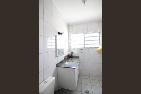 Banheiro Social 1 de casa à venda com 2 quartos, 133m² em Vila Santa Luzia, São Bernardo do Campo