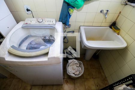 Apartamento à venda com 110m², 3 quartos e 1 vagaÁrea de Serviço