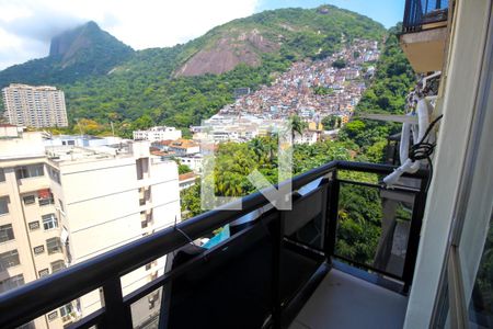 Apartamento à venda com 110m², 3 quartos e 1 vagaVaranda