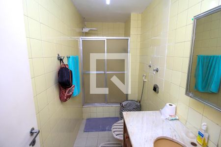 Apartamento à venda com 110m², 3 quartos e 1 vagaBanheiro da Suíte 2