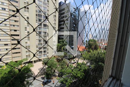 Apartamento à venda com 135m², 3 quartos e 2 vagasQuarto 1 - Vista