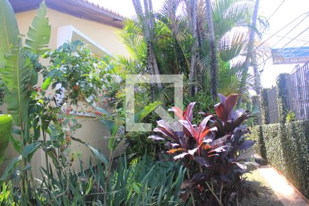 Casa para alugar com 128m², 3 quartos e 10 vagasFachada