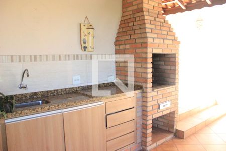 Casa para alugar com 128m², 3 quartos e 10 vagasÁrea externa 