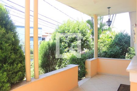 Casa para alugar com 128m², 3 quartos e 10 vagasVaranda