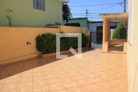 Casa para alugar com 128m², 3 quartos e 10 vagasÁrea externa 