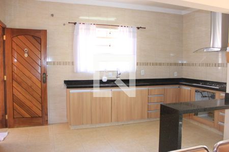 Casa para alugar com 128m², 3 quartos e 10 vagasCozinha