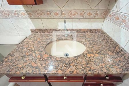 Casa à venda com 250m², 2 quartos e 1 vaga Casa à venda com 250m², 2 quartos e 1 vagaBanheiro 1