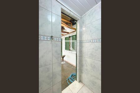 Casa à venda com 250m², 2 quartos e 1 vaga Casa à venda com 250m², 2 quartos e 1 vagaBanheiro 2