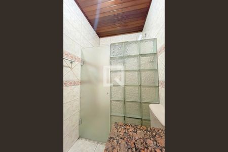 Casa à venda com 250m², 2 quartos e 1 vaga Casa à venda com 250m², 2 quartos e 1 vagaBanheiro 1