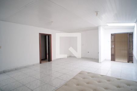 Sala de casa para alugar com 2 quartos, 250m² em Santa Rosa de Lima, Porto Alegre