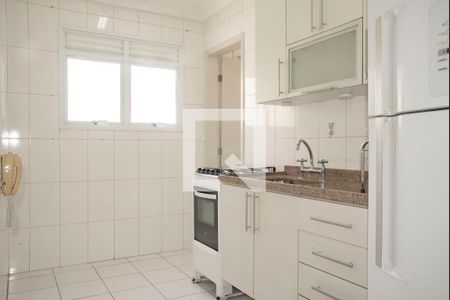 Apartamento para alugar com 67m², 2 quartos e 2 vagasCozinha