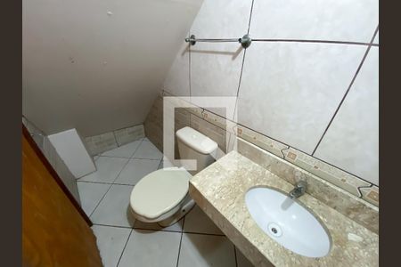 Casa à venda com 100m², 2 quartos e 1 vagaLavabo