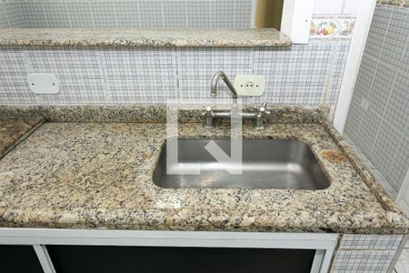 Casa à venda com 182m², 4 quartos e 4 vagasCozinha