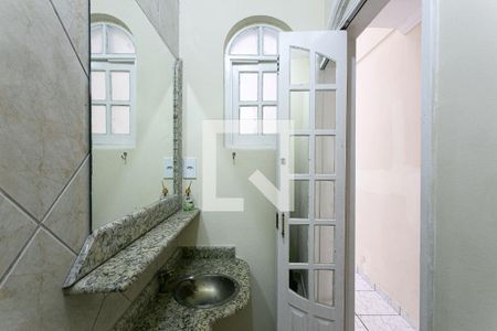 Casa à venda com 182m², 4 quartos e 4 vagasLavabo